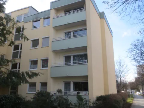 Vor der Balkonsanierung © Foto: IPG